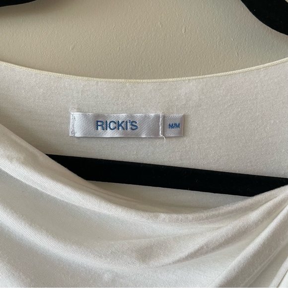 🔥BOGO FREE White runched 3/4 sleeve - Picture 4 of 4